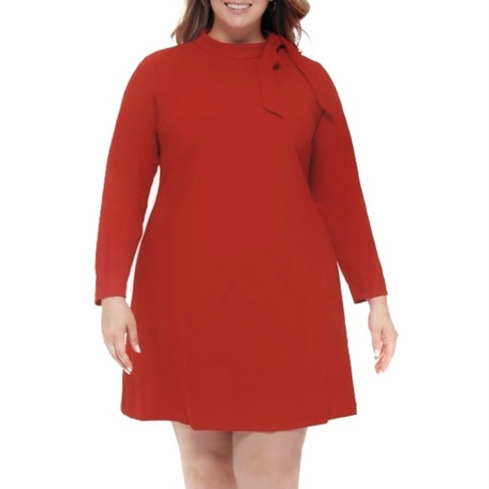 NWT Nina Leonard Long Sleeve Dress